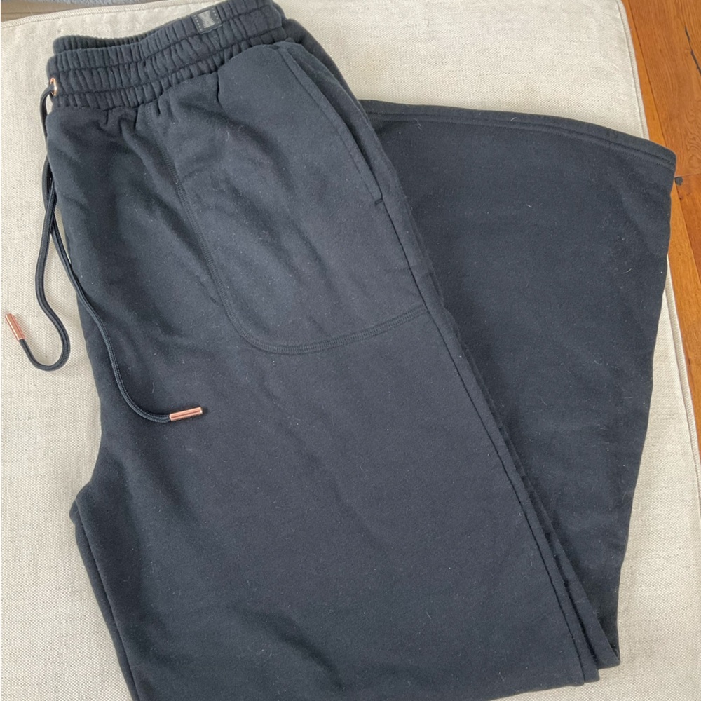 Savage x Fenty size large. New without tags